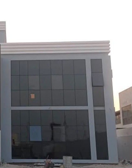 Aluminium and glass curtain wall facade in Abu Dhabi